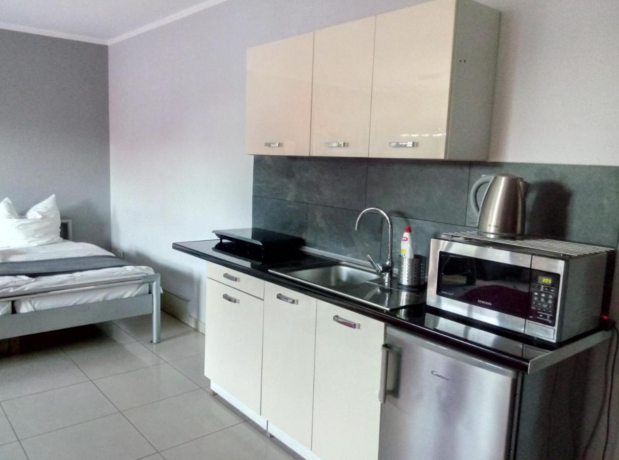 Apartamenty Krzywe Okna Zielona Góra Exterior foto
