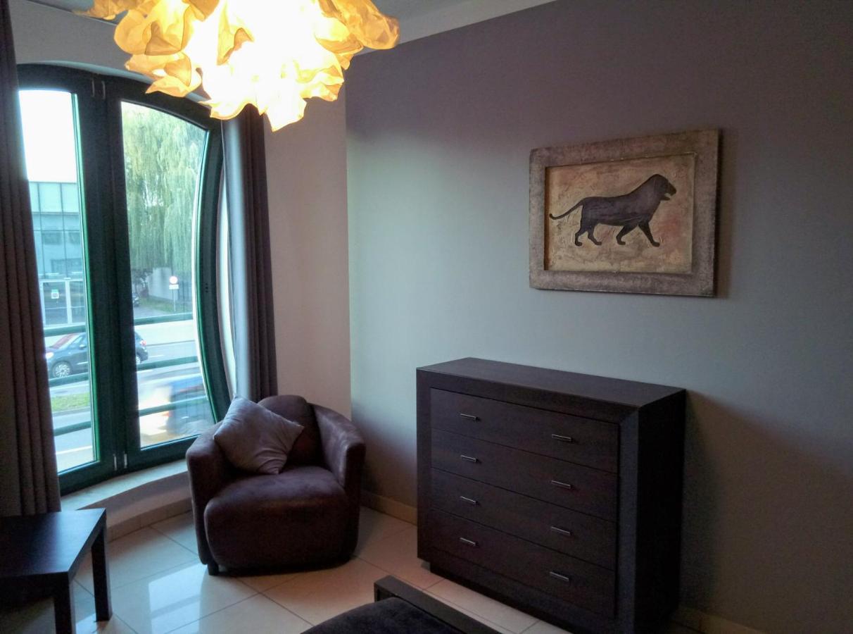 Apartamenty Krzywe Okna Zielona Góra Exterior foto